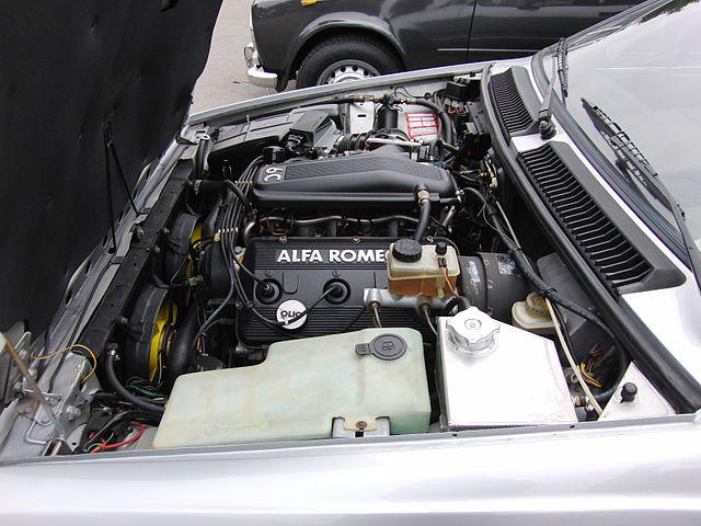alfa-romeo-gtv6-engine