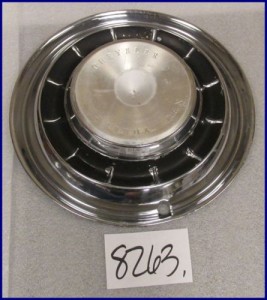 1961 Chrysler hubcap